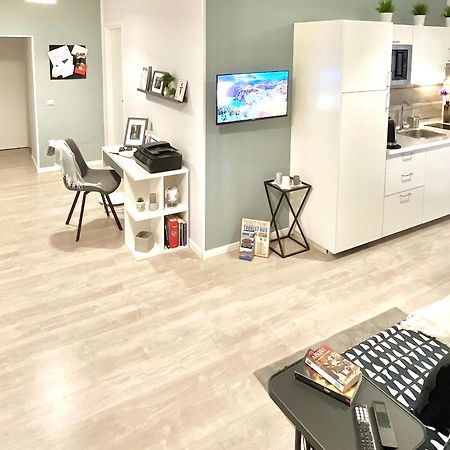 Archivio 32 Neapolitan Apartment מראה חיצוני תמונה
